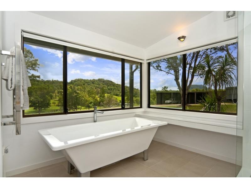 6 FLEETWOOD Road, Eumundi QLD 4562