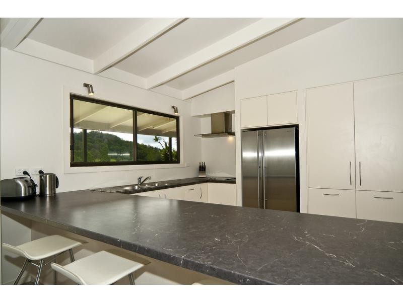 6 FLEETWOOD Road, Eumundi QLD 4562