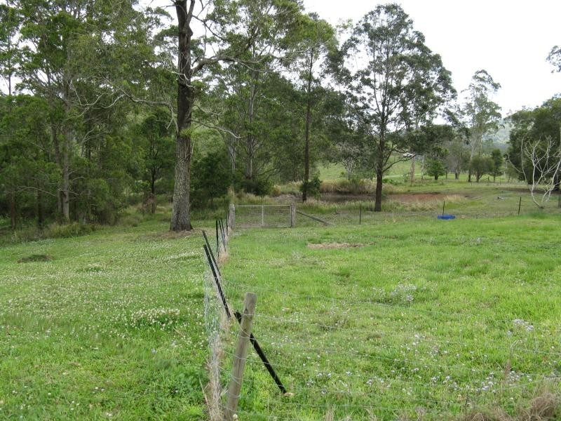 33 MURRAY Road, Belli Park QLD 4562