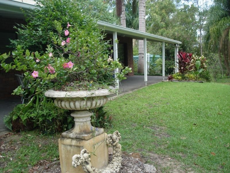 33 Redwood Road, Doonan QLD 4562