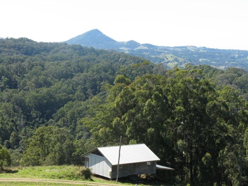 104 Ceylon Road, Eumundi QLD 4562