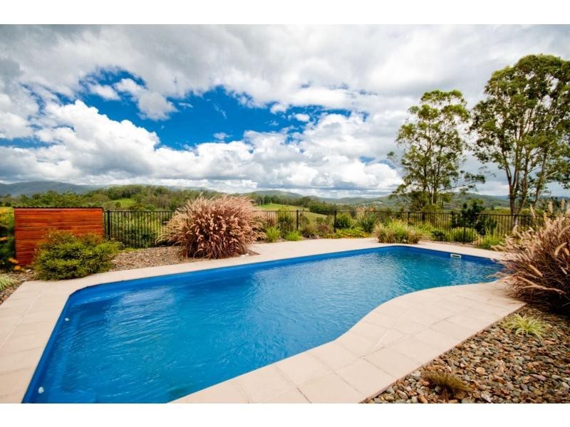 6 CEDAR CREEK Road, Belli Park QLD 4562