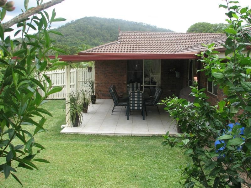 11 Headwaters Court, Yandina QLD 4561