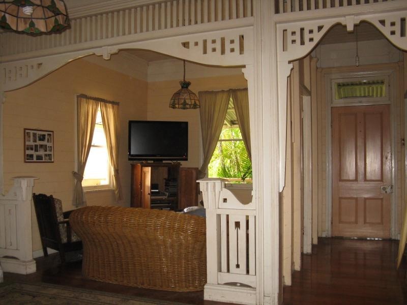 19 MEMORIAL Drive, Eumundi QLD 4562