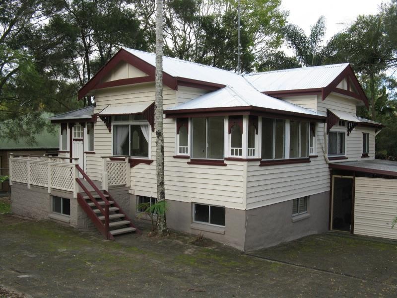 136 MEMORIAL Drive, Eumundi QLD 4562