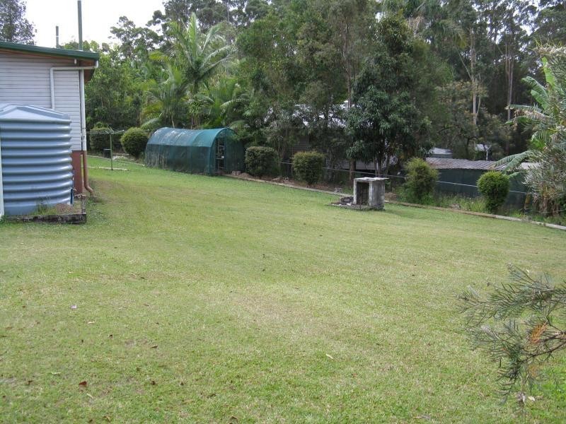 54 COOLOOLABIN Road, Yandina QLD 4561