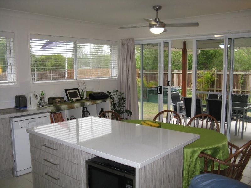 2/7 BURRELL Avenue, Eumundi QLD 4562