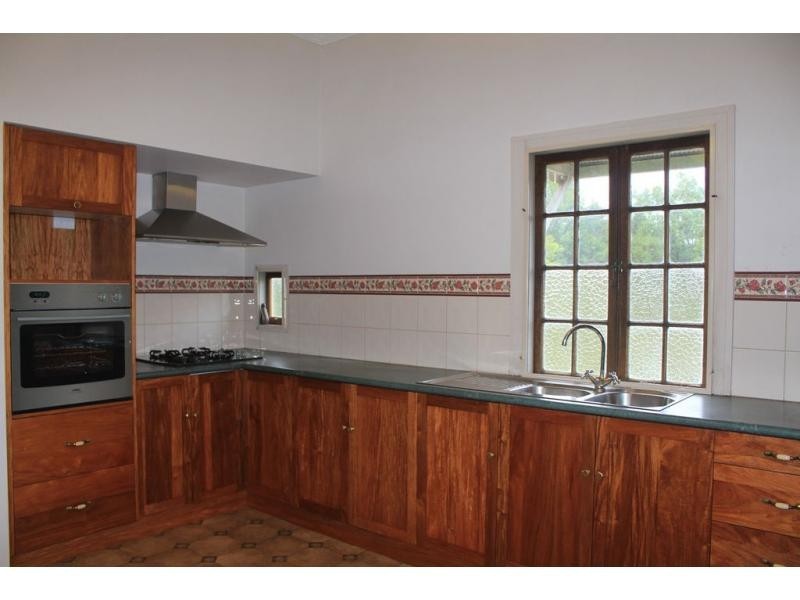 2 Wilkes Lane, Eumundi QLD 4562
