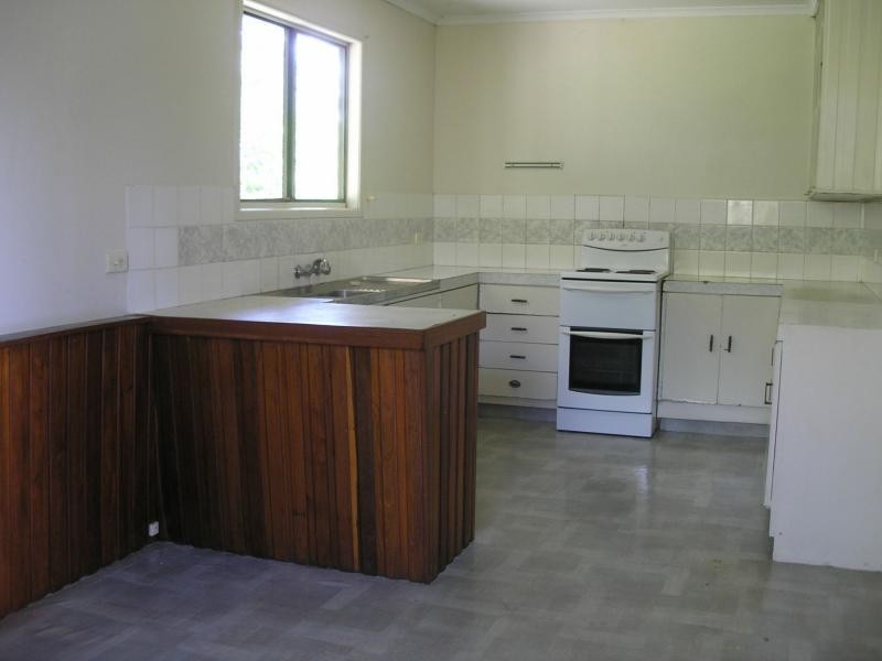 111 Memorial Drive, Eumundi QLD 4562