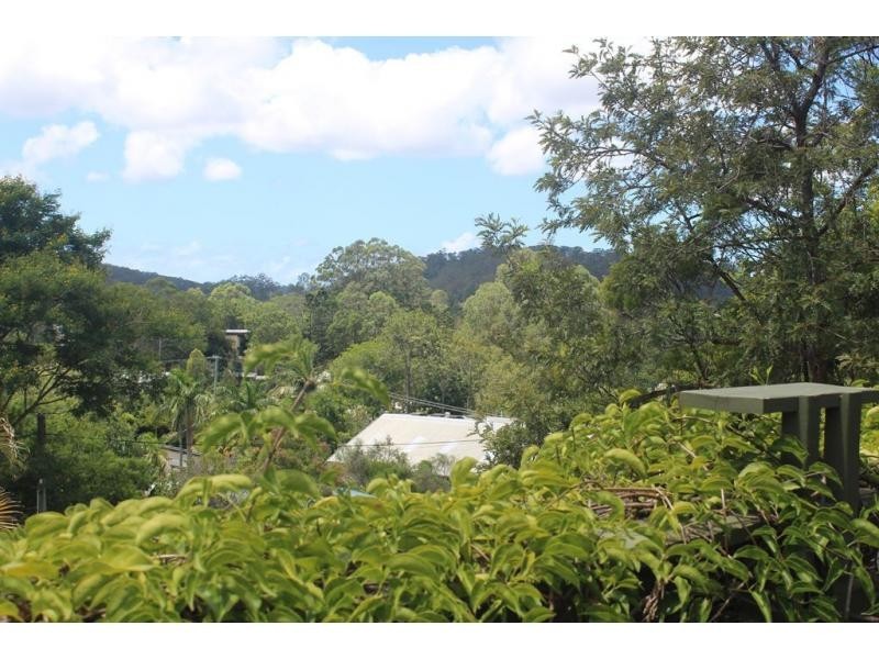 111 Memorial Drive, Eumundi QLD 4562