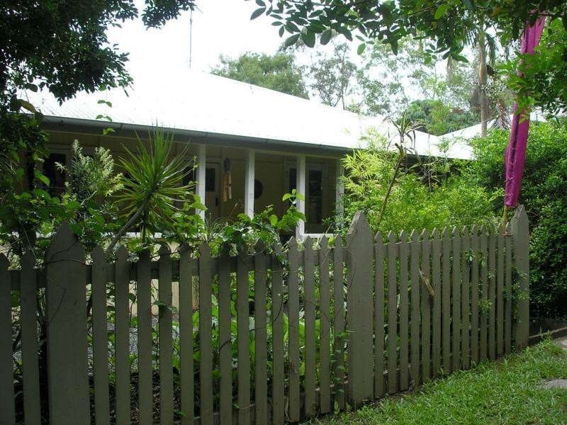 11 COOK Street, Eumundi QLD 4562