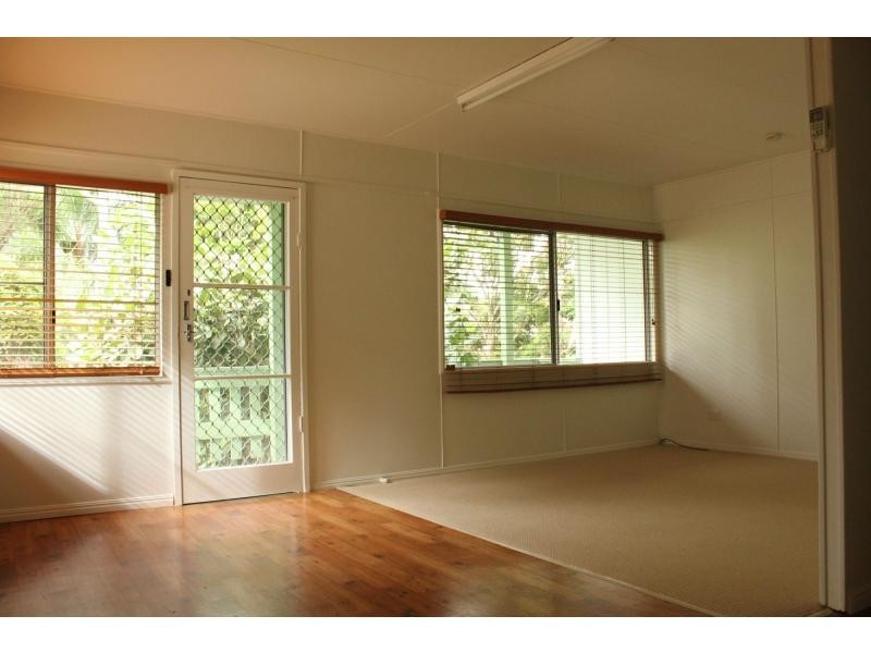 24 Henry Street, Cooran QLD 4569