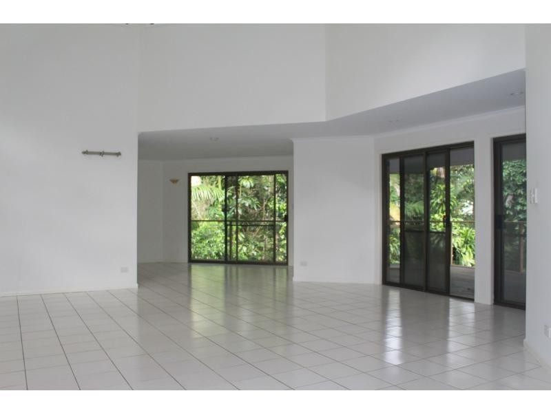 13 TALLGUM Avenue, Verrierdale QLD 4562