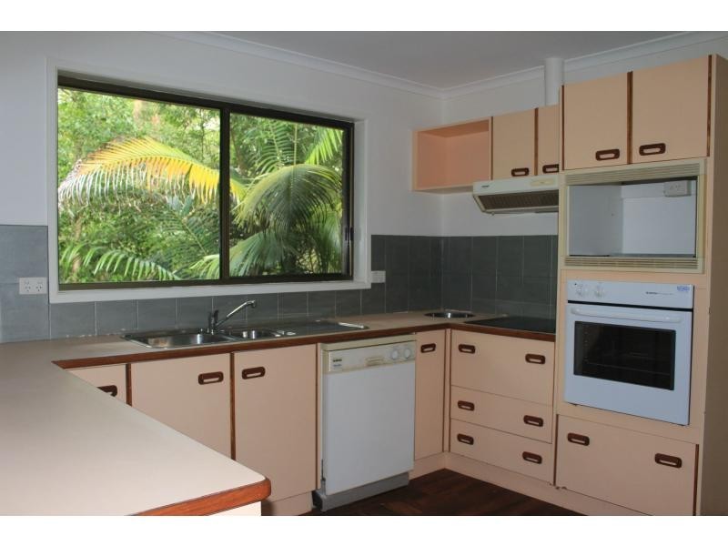 13 TALLGUM Avenue, Verrierdale QLD 4562