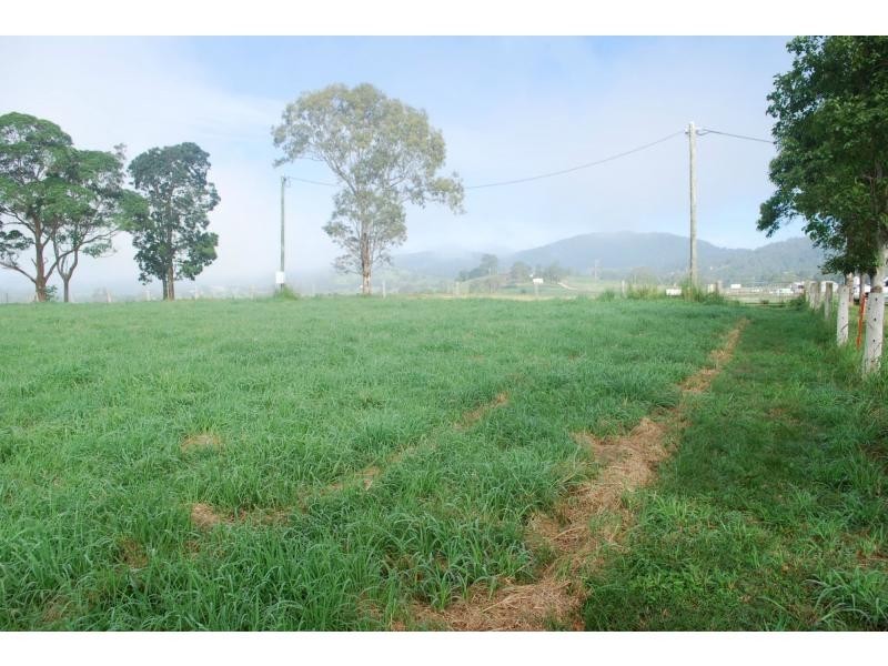 29 Woods Road, Gheerulla QLD 4574