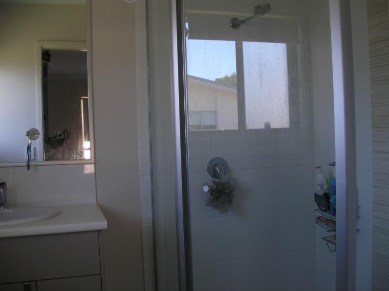 8 VIV HULL Avenue, Eumundi QLD 4562