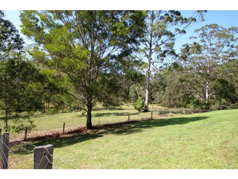 125 HIDDEN VALLEY Road, North Arm QLD 4561