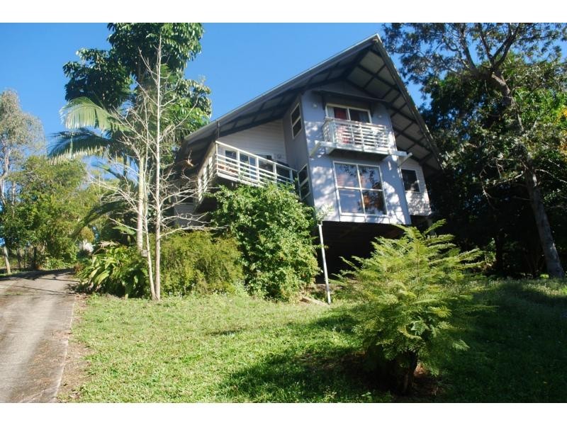 121D MEMORIAL Drive, Eumundi QLD 4562
