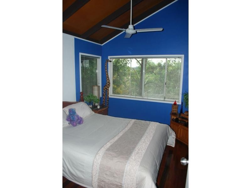 121D MEMORIAL Drive, Eumundi QLD 4562