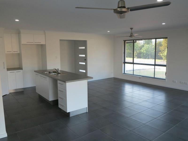6 BURRELL Avenue, Eumundi QLD 4562