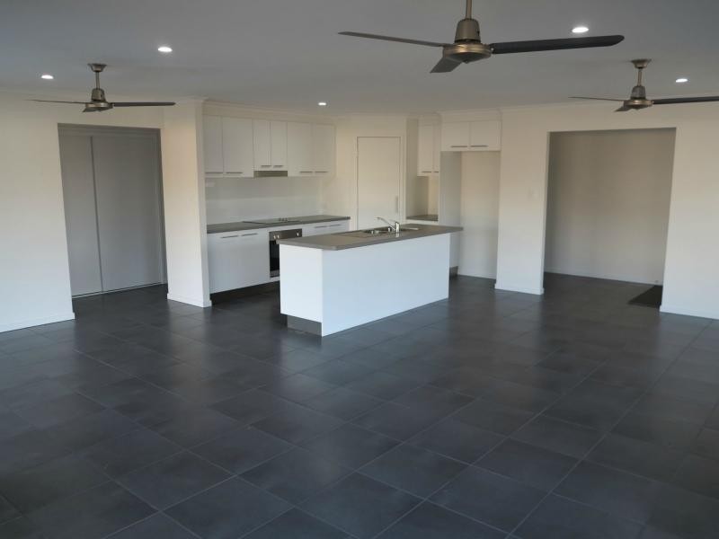 6 BURRELL Avenue, Eumundi QLD 4562