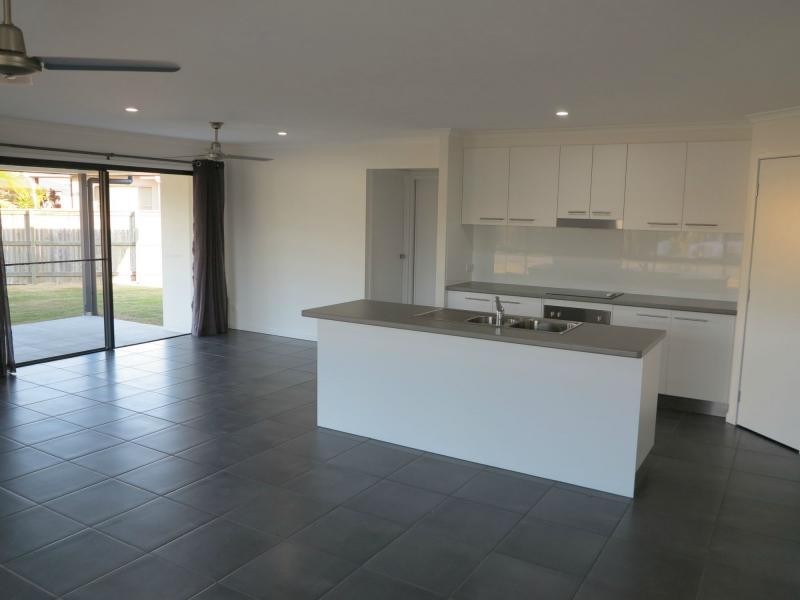 6 BURRELL Avenue, Eumundi QLD 4562