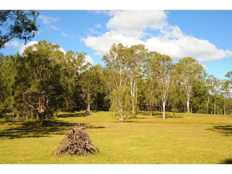 40 Pathara Road, North Arm QLD 4561