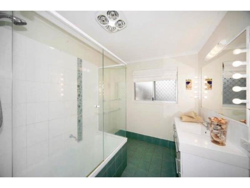 4A Crescent Road, Eumundi QLD 4562