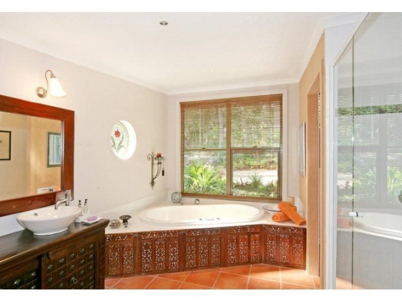 11 Gumleaf Close, Doonan QLD 4562