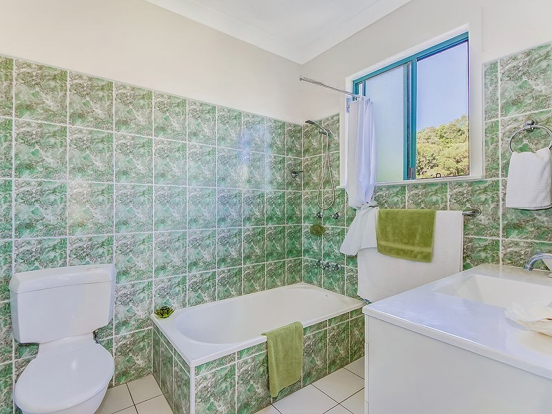 96 Evans Road, Black Mountain QLD 4563