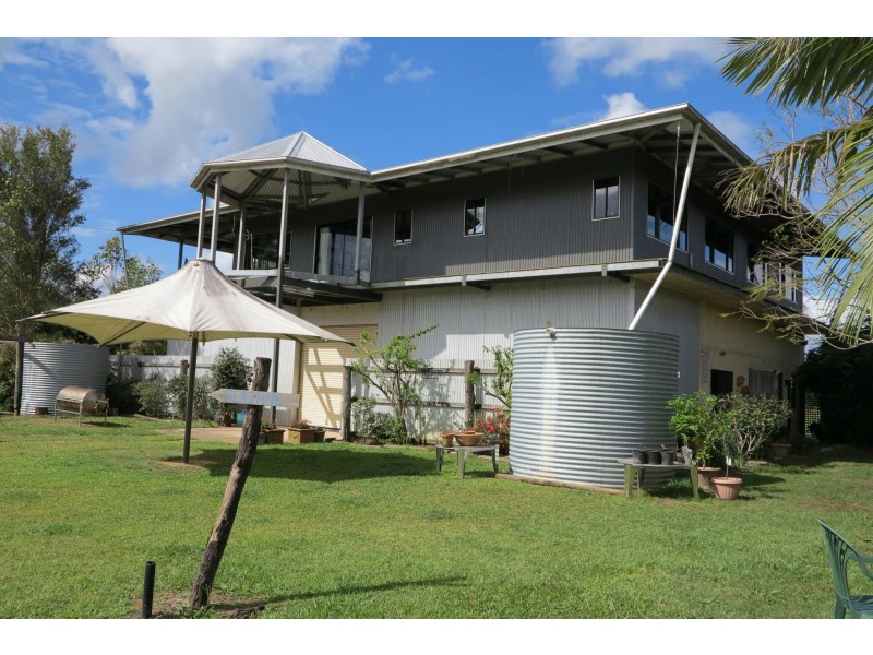 310 Memorial Drive, Eumundi QLD 4562