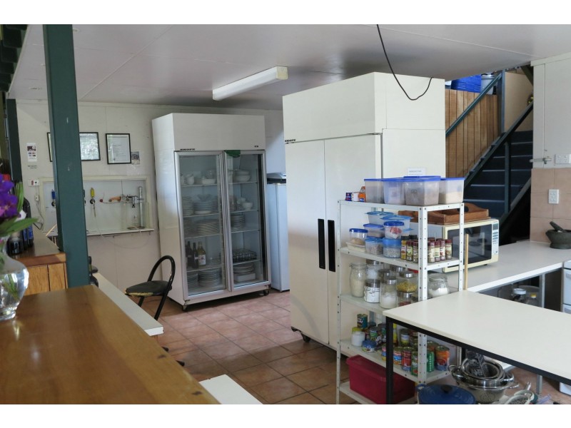 310 Memorial Drive, Eumundi QLD 4562