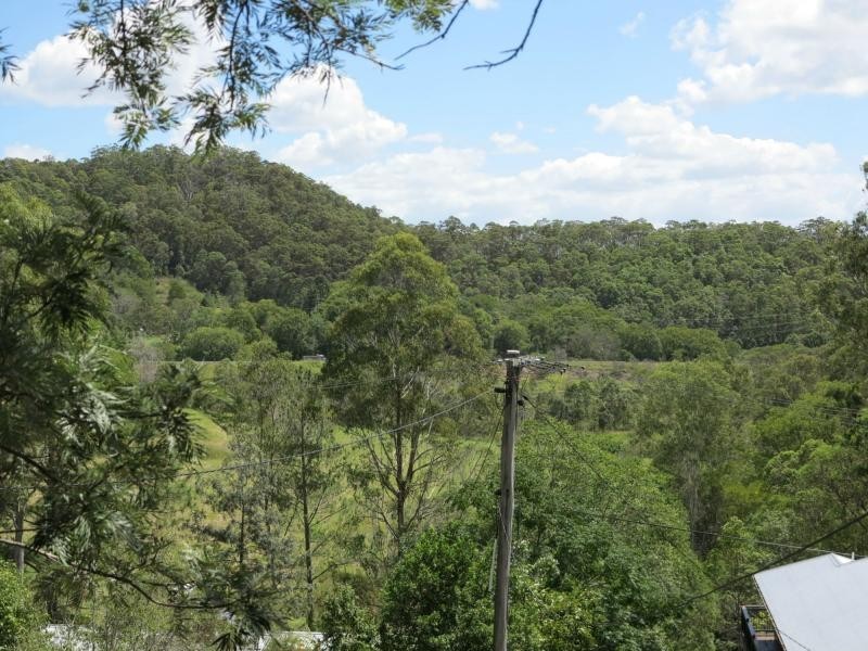 4 Barlee Street, Eumundi QLD 4562