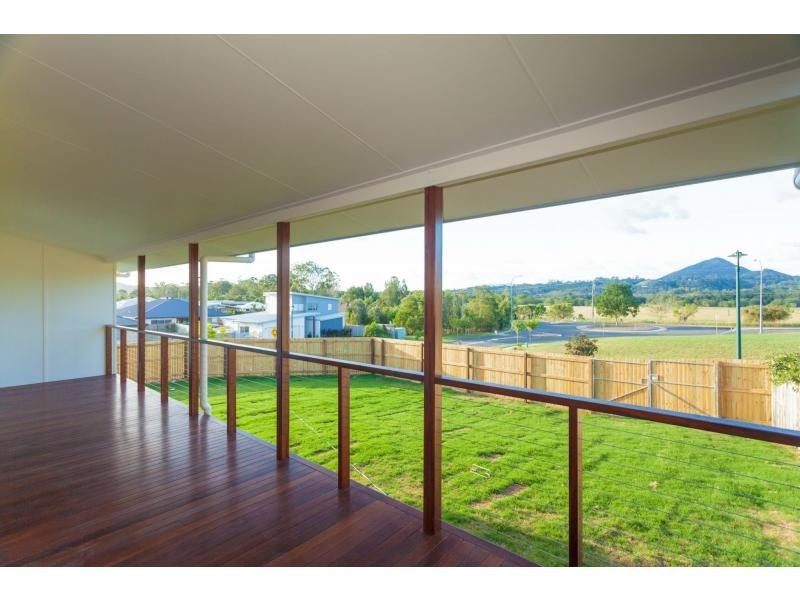 2 Booniah Court, Eumundi QLD 4562