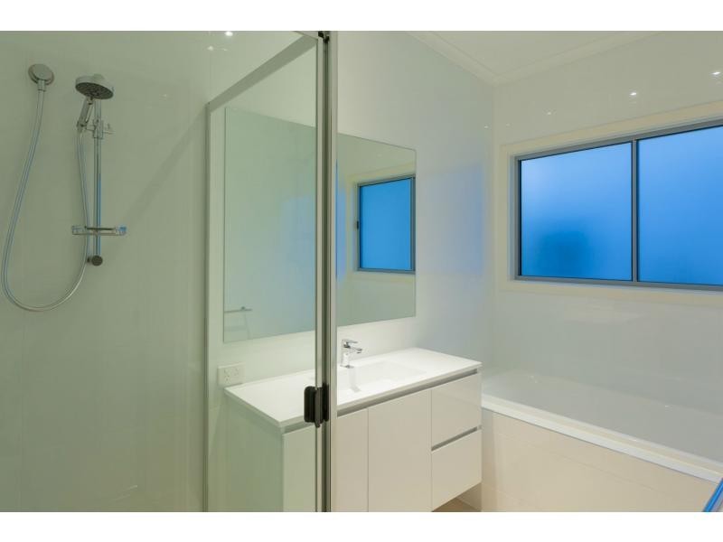 2 Booniah Court, Eumundi QLD 4562