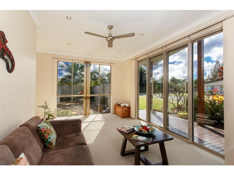 8 BURRELL Avenue, Eumundi QLD 4562