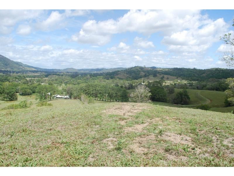 1 GRASS TREE Road, Eumundi QLD 4562