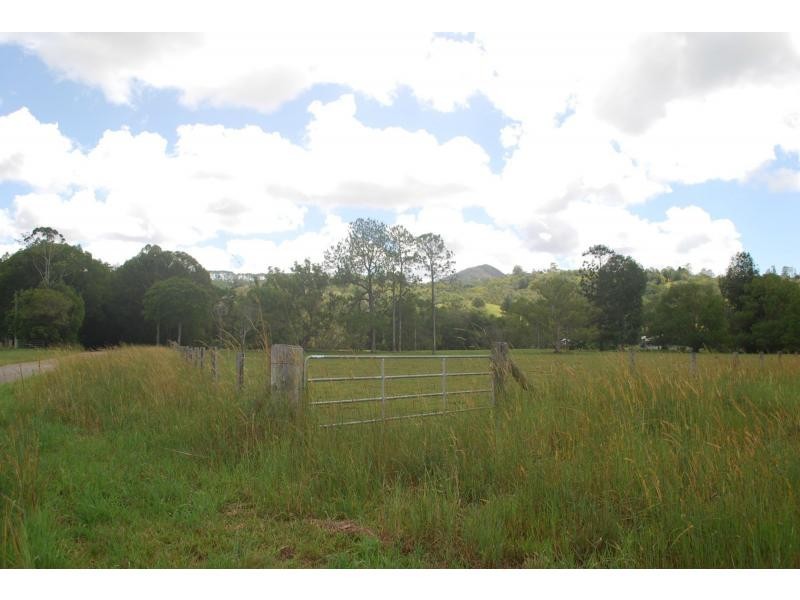 1 GRASS TREE Road, Eumundi QLD 4562