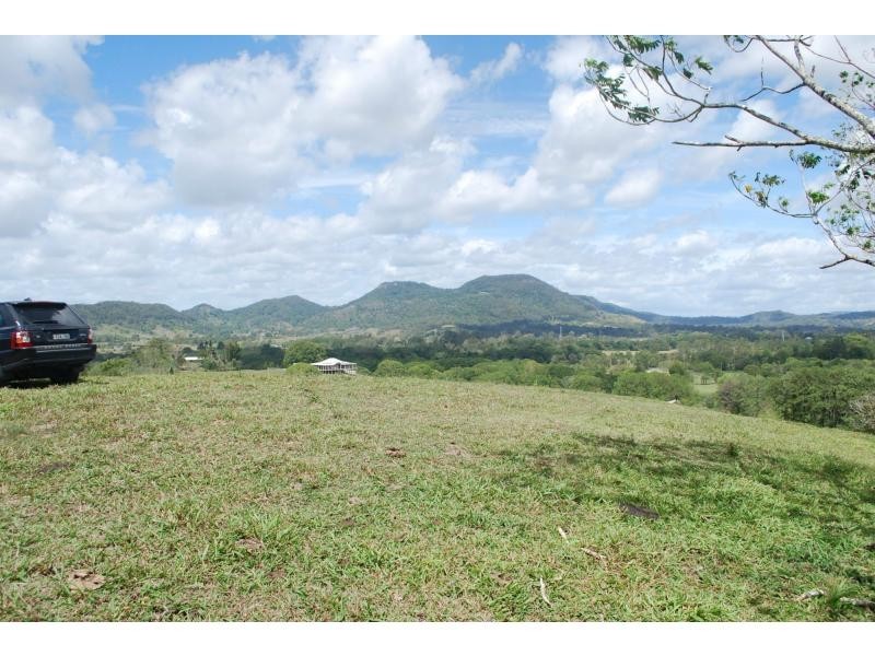 1 GRASS TREE Road, Eumundi QLD 4562