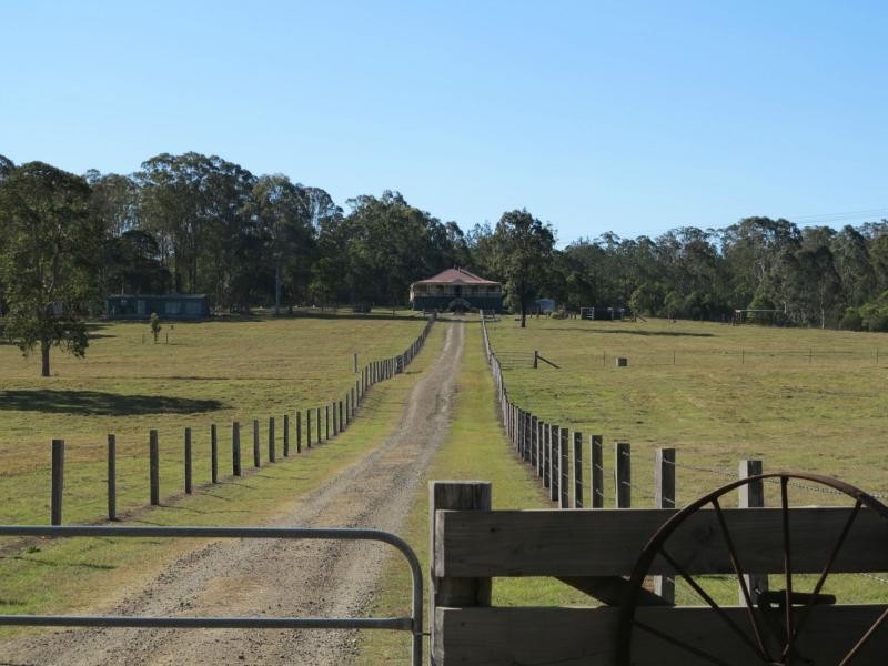 143 Oakey Creek Road, Gheerulla QLD 4574