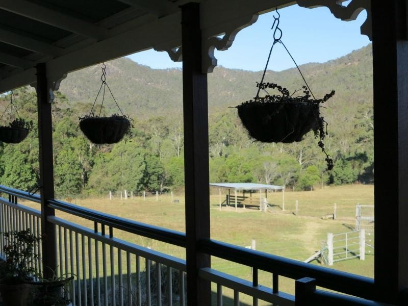 143 Oakey Creek Road, Gheerulla QLD 4574