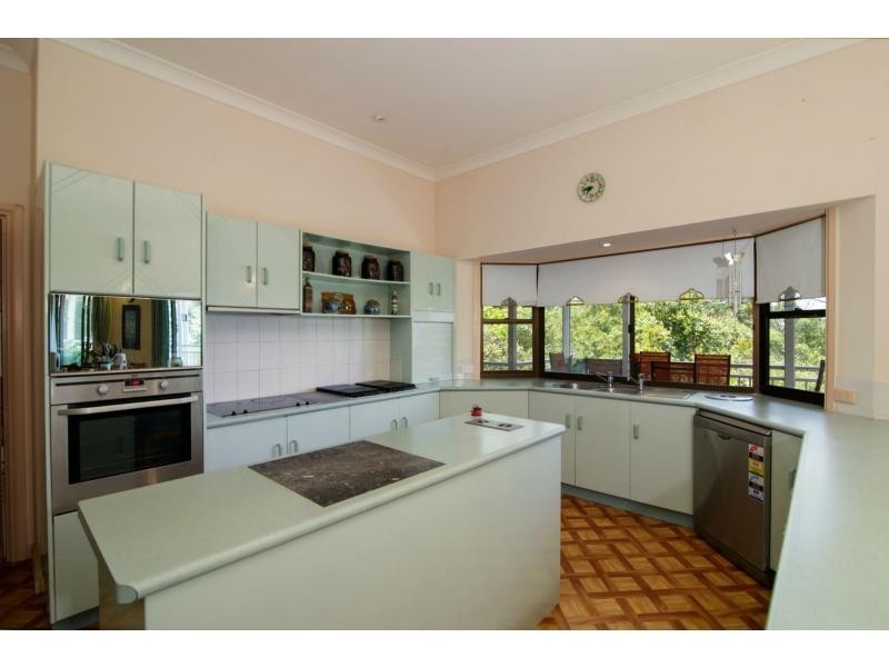 401 Sunrise Road, Tinbeerwah QLD 4563