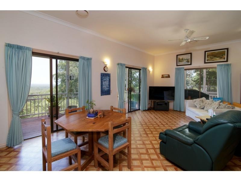 401 Sunrise Road, Tinbeerwah QLD 4563