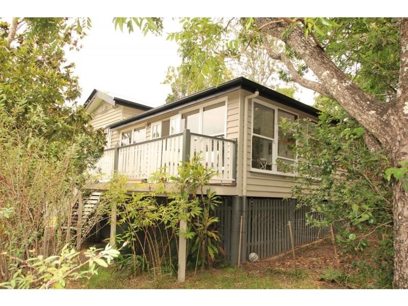 61 Memorial Drive, Eumundi QLD 4562
