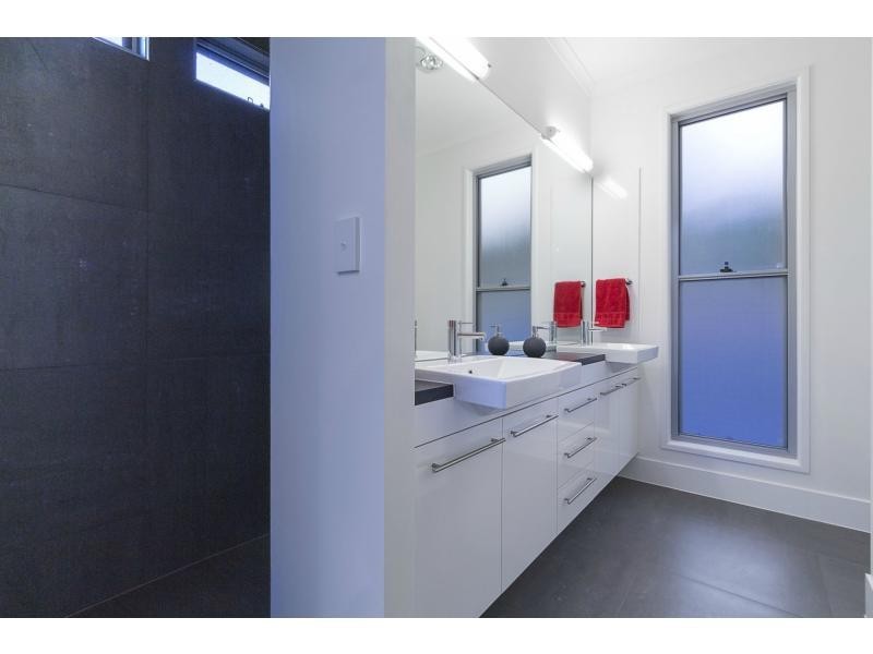 18 Babbling Brook Place, Eumundi QLD 4562