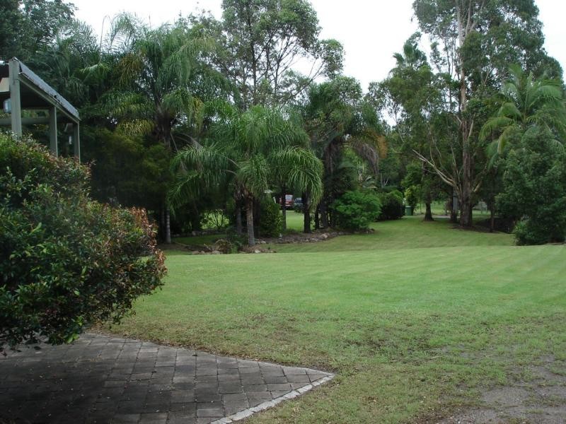 10 Elizabeth Street, Eumundi QLD 4562