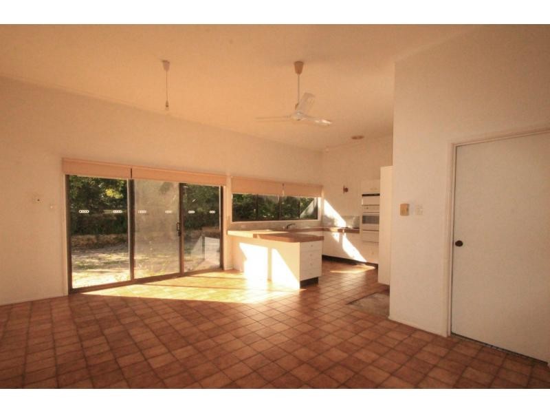 Eumundi QLD 4562