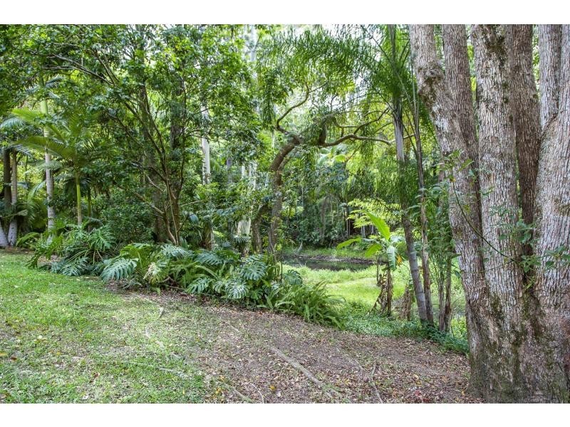 25 Cook Street, Eumundi QLD 4562
