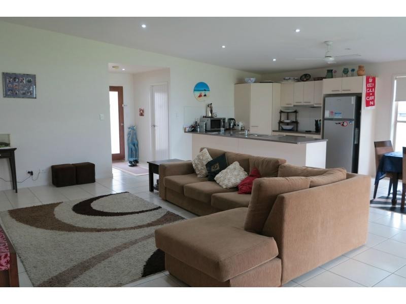 27 Burrell Avenue, Eumundi QLD 4562