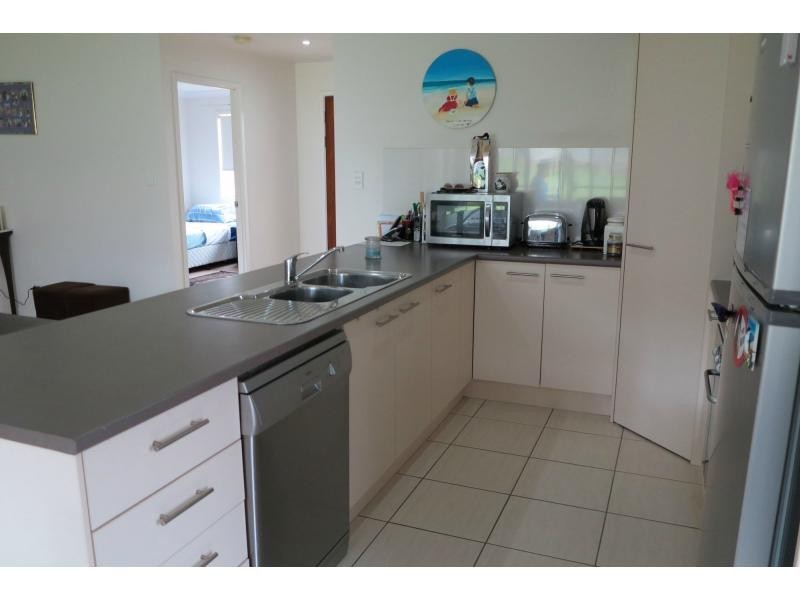 27 Burrell Avenue, Eumundi QLD 4562